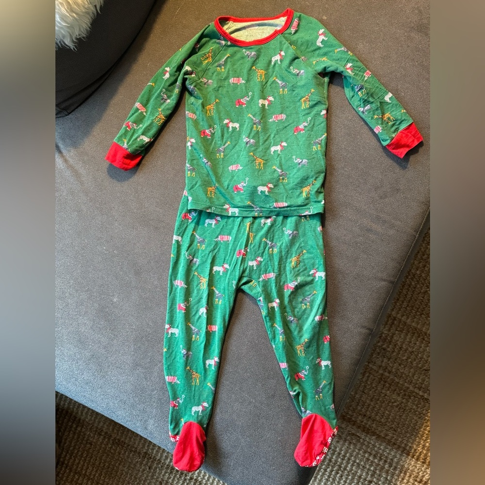 Magnetic Me Two-Piece footie pajamas